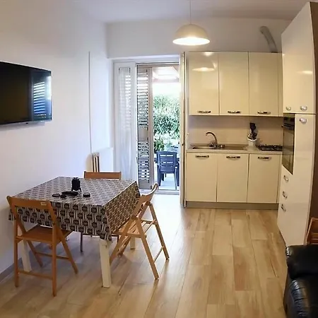 아파트 Aurora Fronte 페스카라